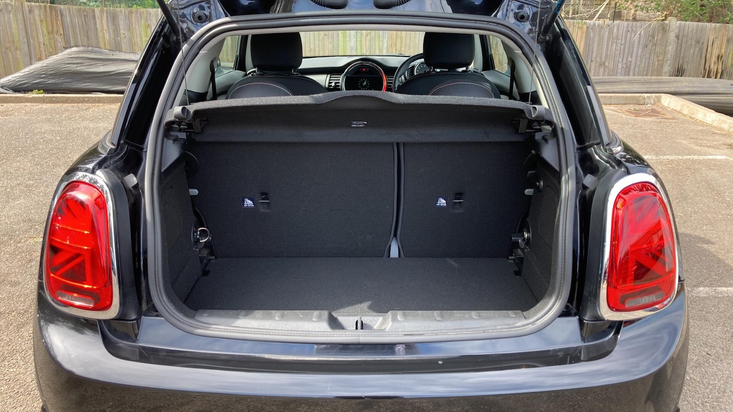 Used MINI Hatch 2019 for sale - 77994207: Photo 27