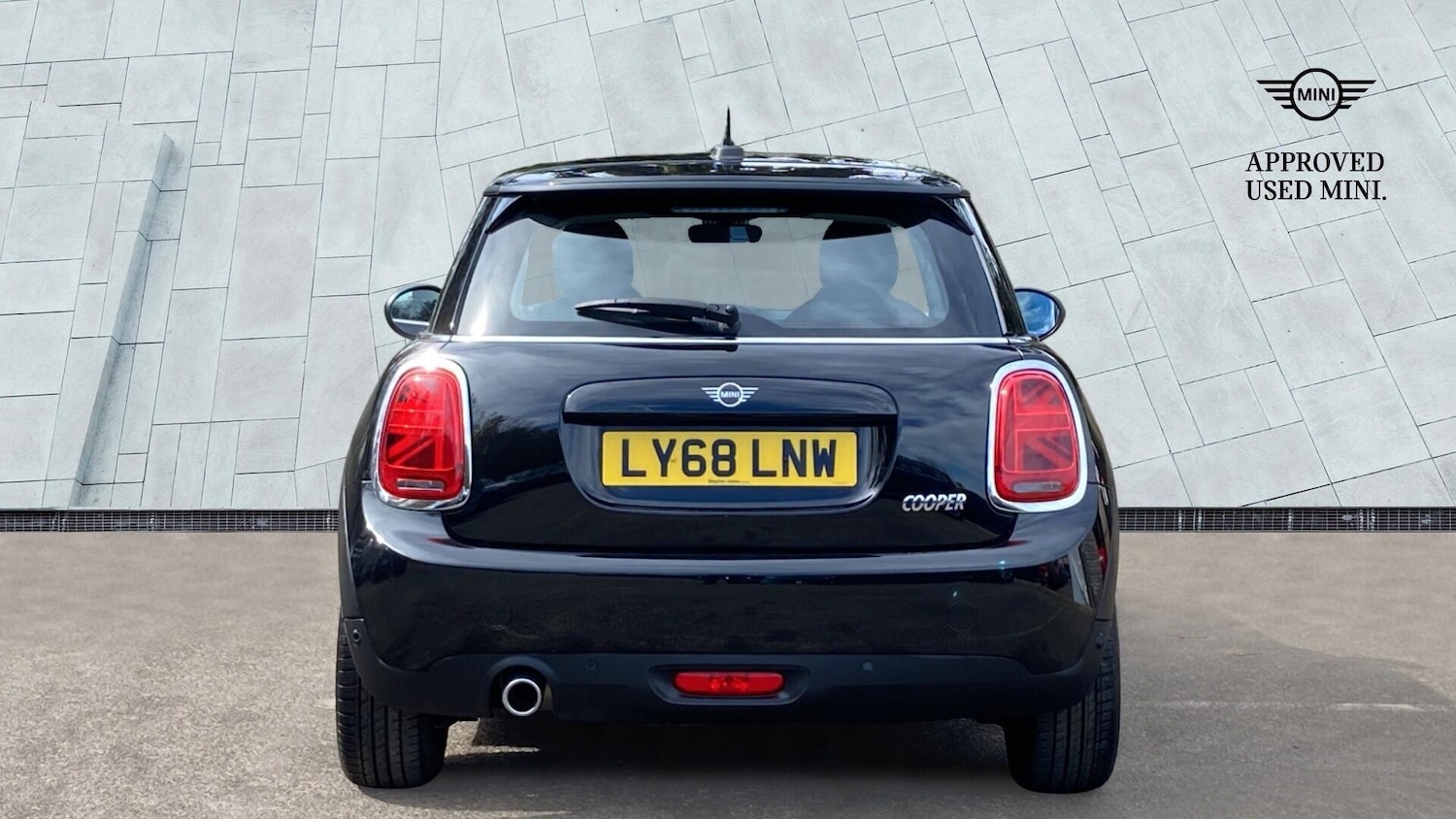 Used MINI Hatch 2019 for sale - 77994207: Photo 5