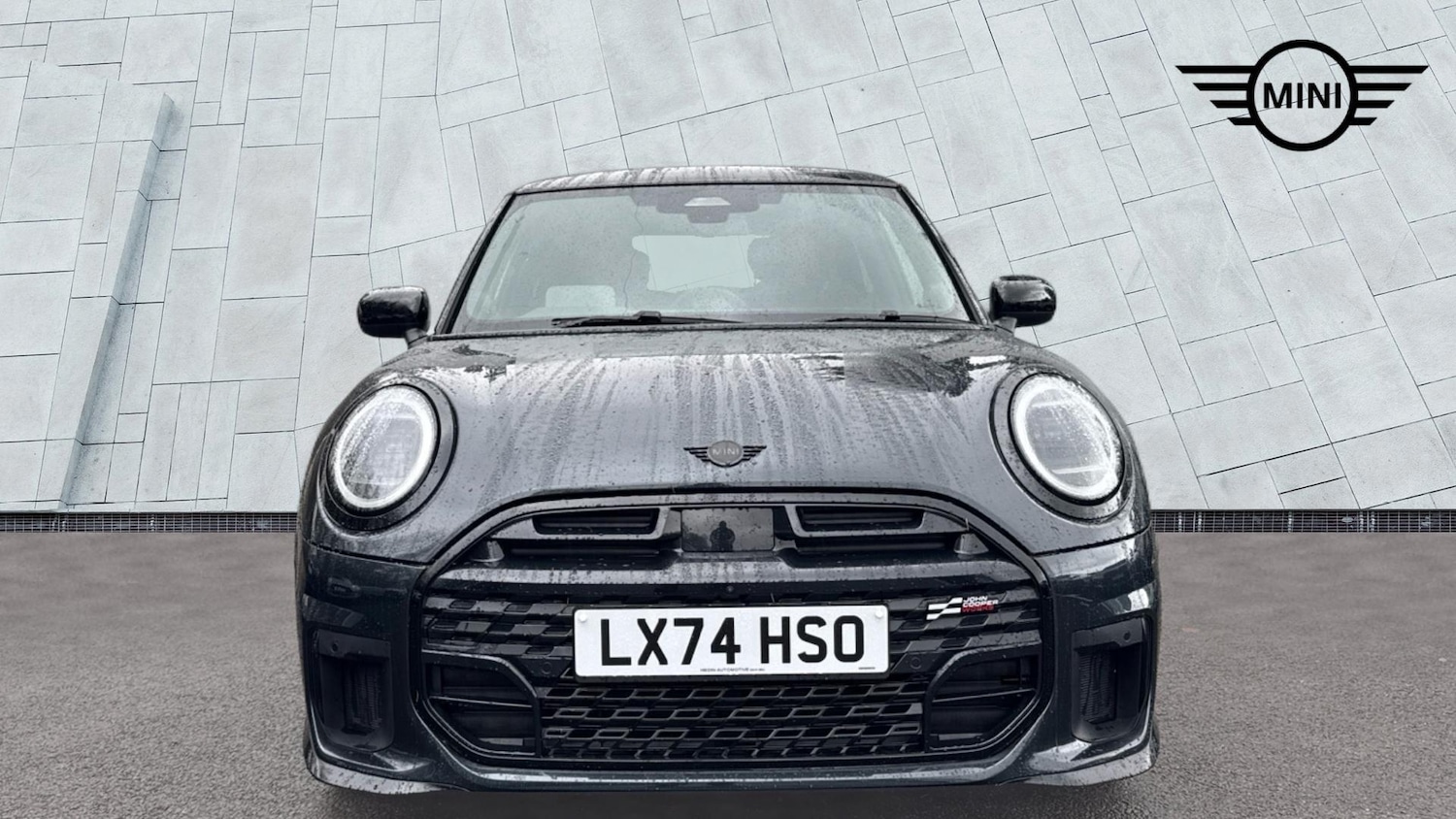 Used MINI Cooper 2024 for sale - 77616885: Photo 2