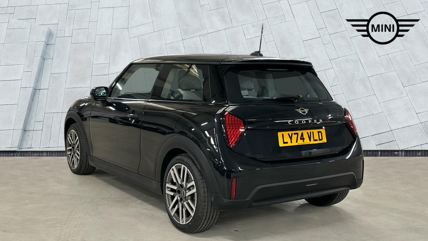 Used MINI Cooper 2025 for sale - 77616877: Photo 3