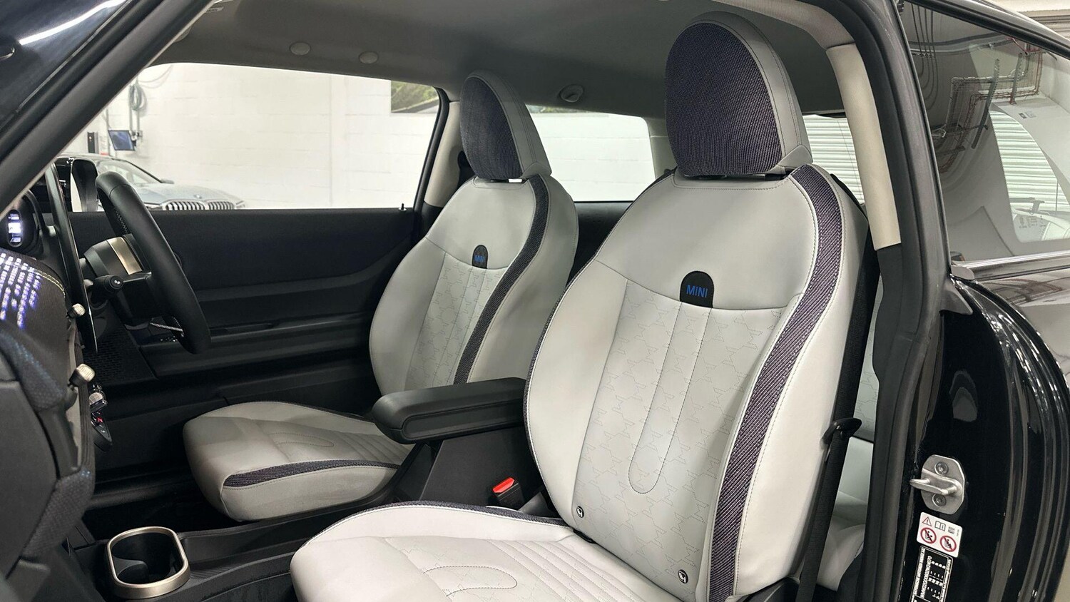 Used MINI Cooper 2025 for sale - 77616877: Photo 31