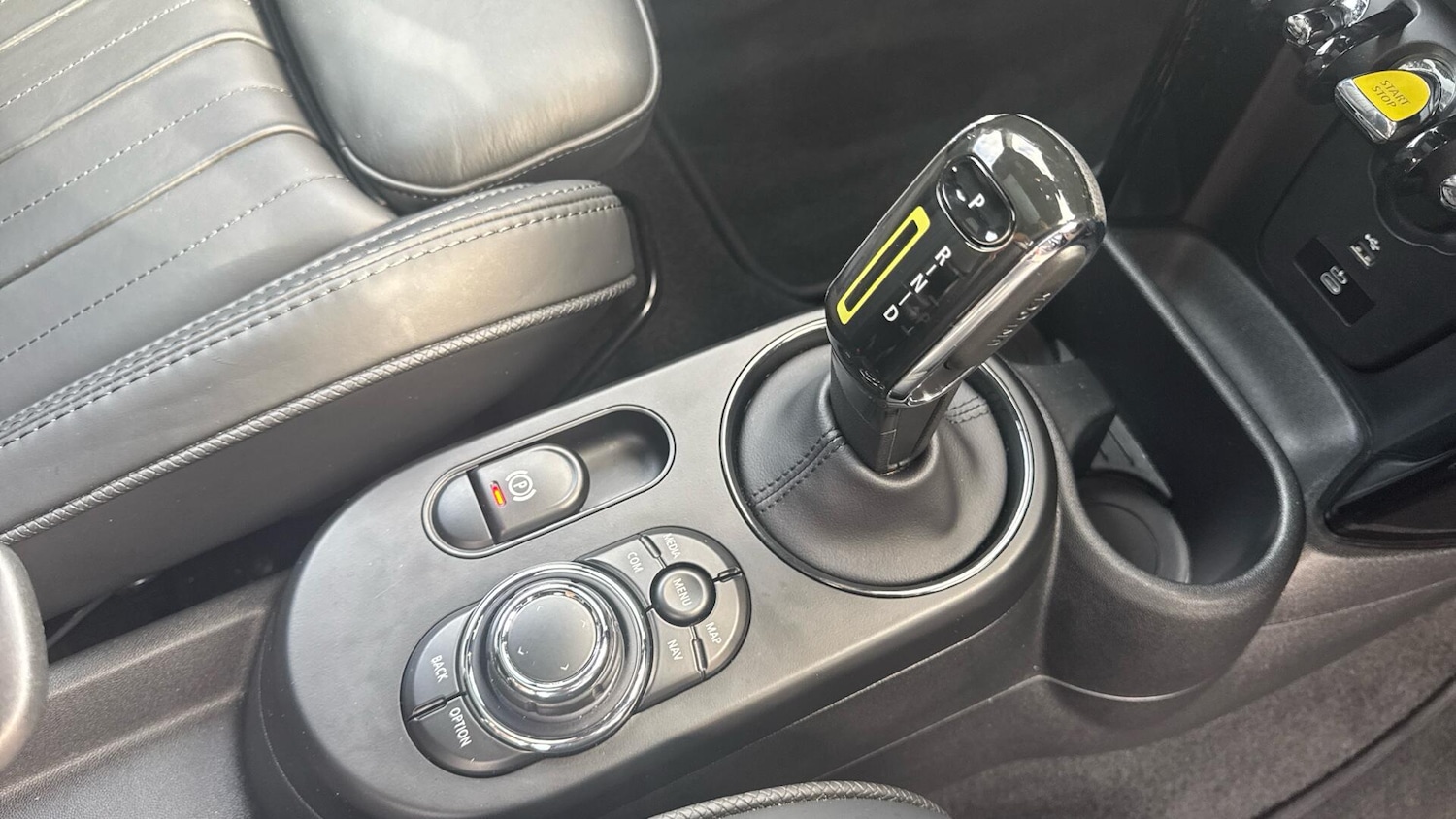 Used MINI Hatch 2023 for sale - 77993362: Photo 10