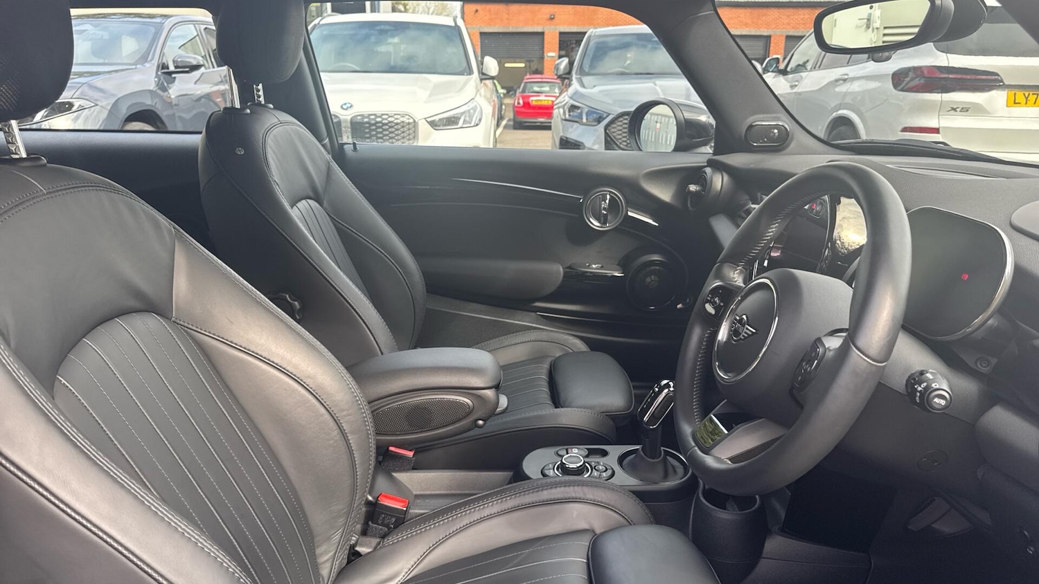 Used MINI Hatch 2023 for sale - 77993362: Photo 11