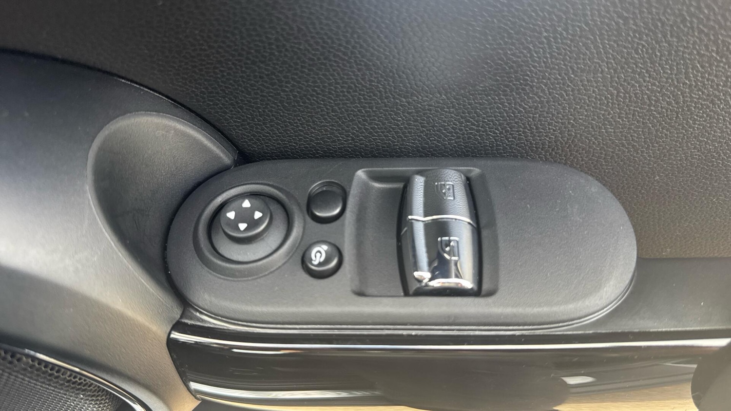 Used MINI Hatch 2023 for sale - 77993362: Photo 17