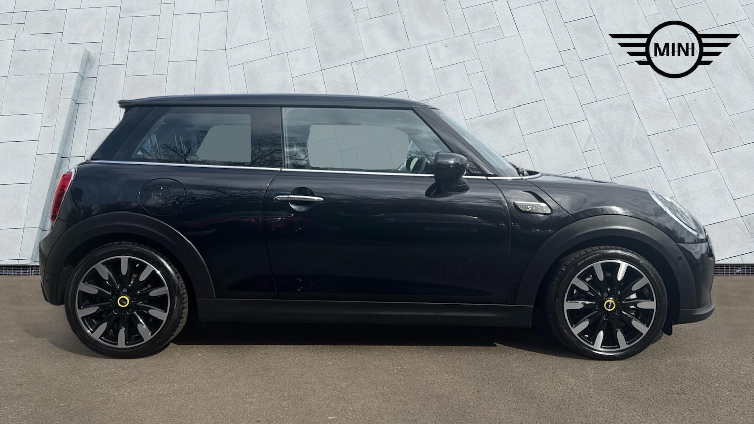 Used MINI Hatch 2023 for sale - 77993362: Photo 6