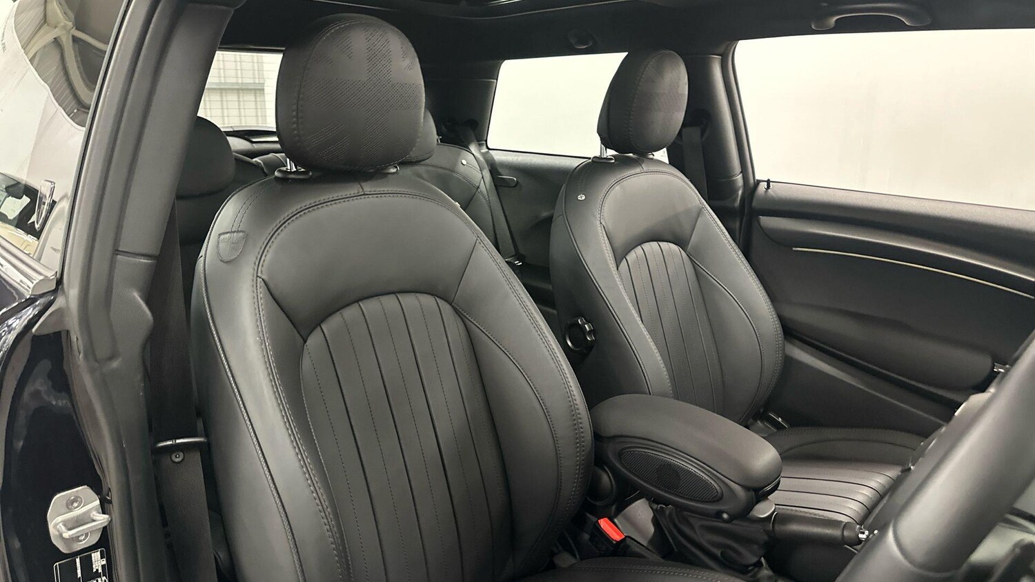 Used MINI Hatch 2023 for sale - 77616884: Photo 15