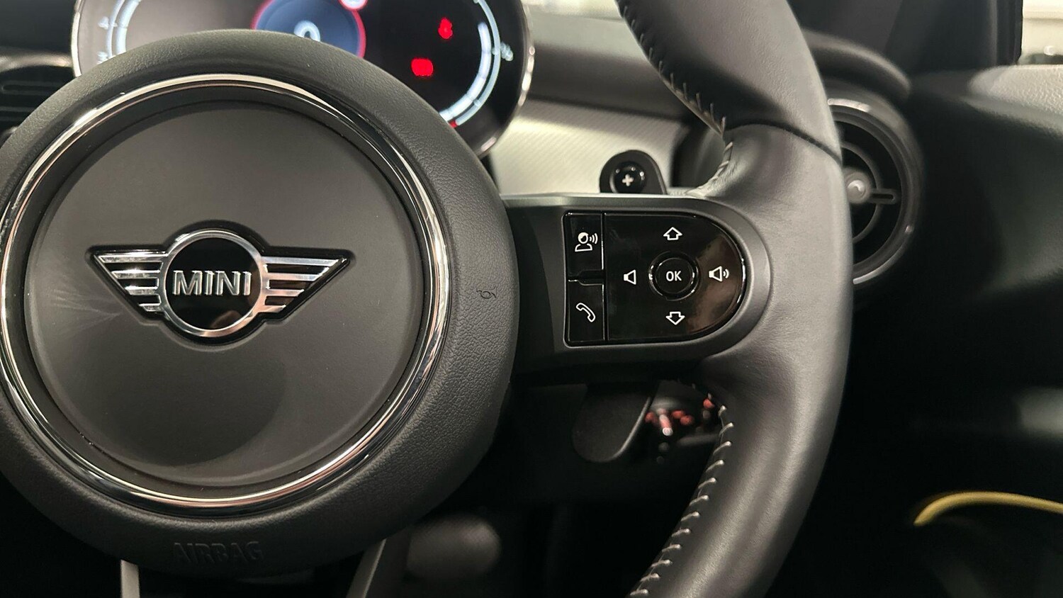Used MINI Hatch 2023 for sale - 77616884: Photo 45