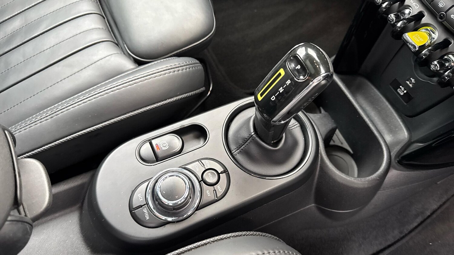 Used MINI Hatch 2021 for sale - 77616875: Photo 15