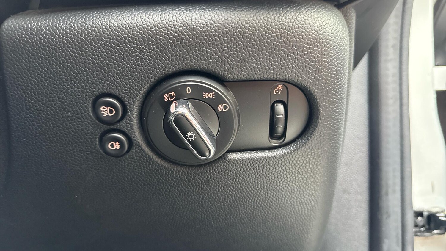 Used MINI Hatch 2021 for sale - 77616875: Photo 20