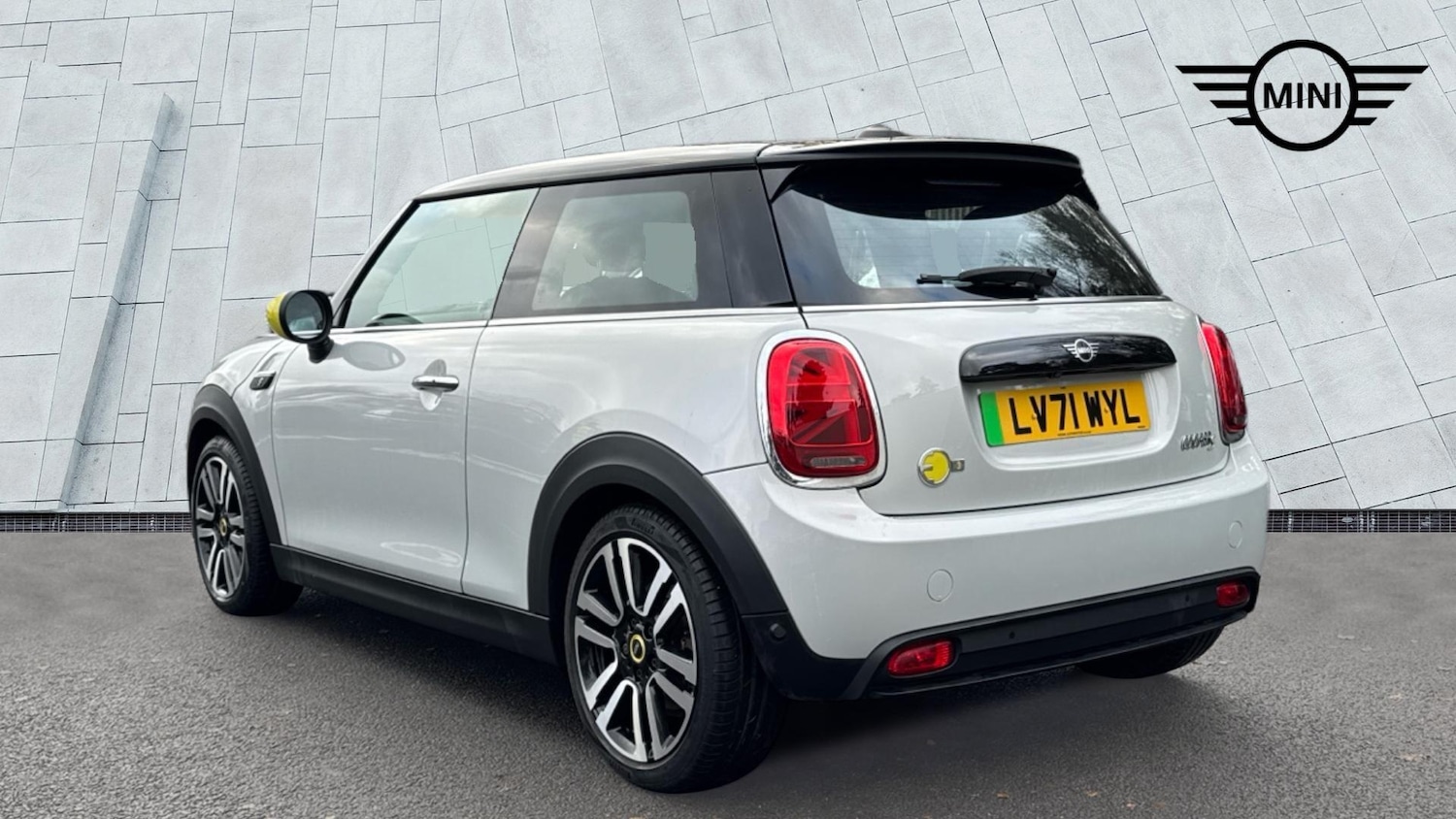 Used MINI Hatch 2021 for sale - 77616875: Photo 5