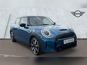 Used MINI Hatch 2023 for sale - 79337243: Photo