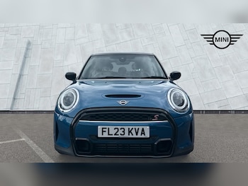 Used MINI Hatch 2023 for sale - 79337243: Photo