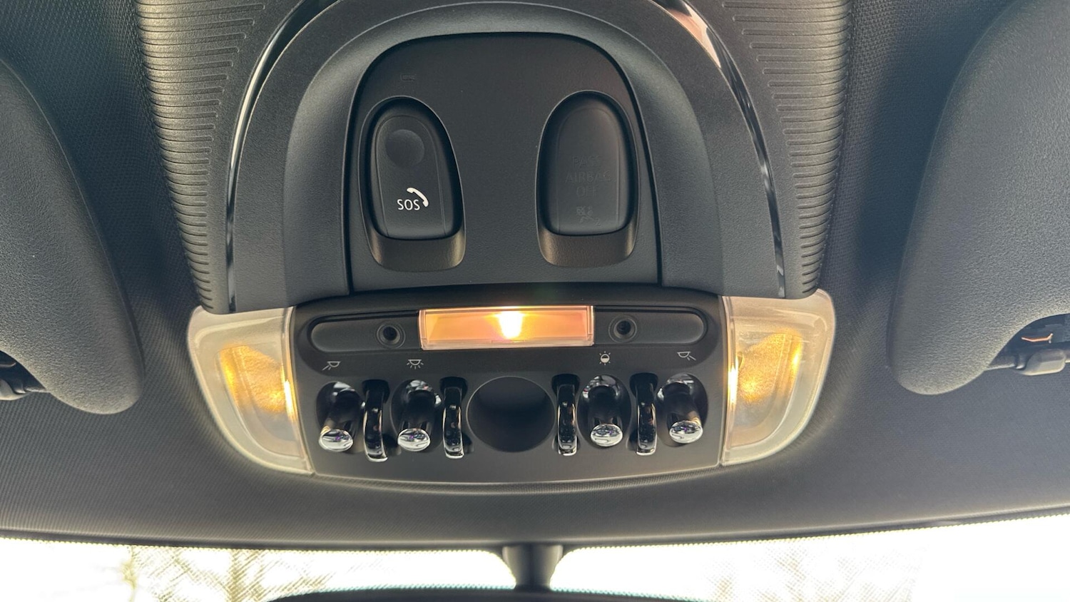 Used MINI Hatch 2019 for sale - 78020429: Photo 17