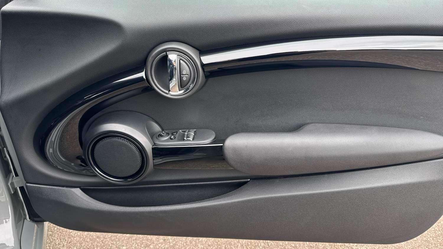 Used MINI Hatch 2019 for sale - 78020429: Photo 19