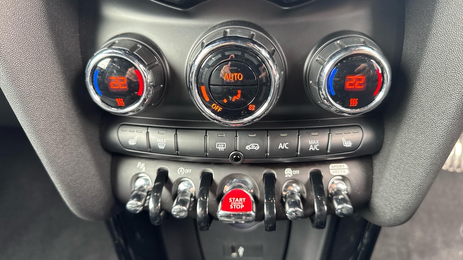 Used MINI Hatch 2019 for sale - 78020429: Photo 39