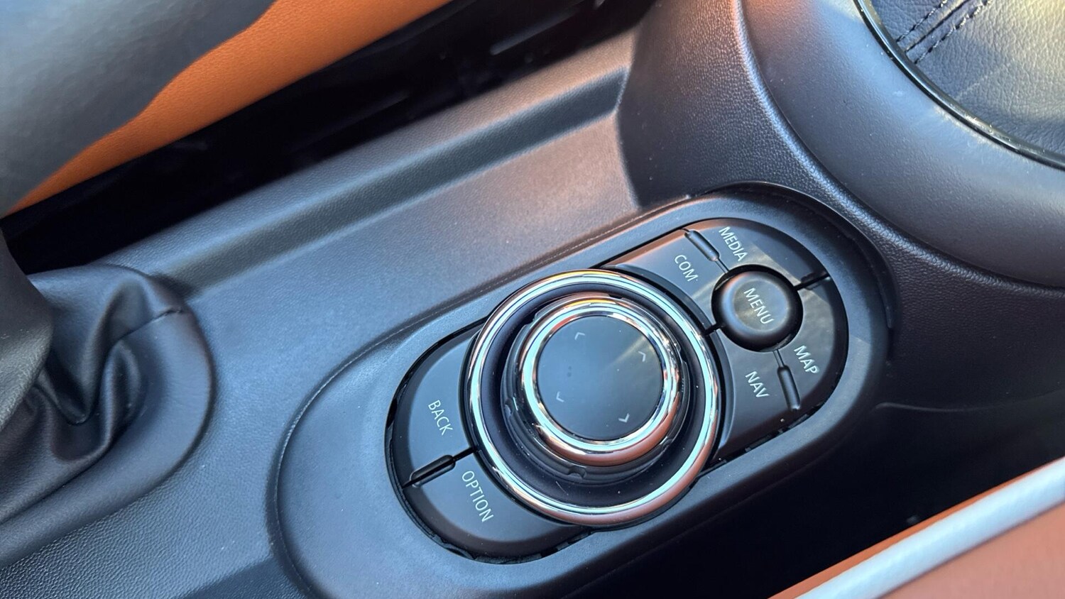 Used MINI Convertible for sale - 77754100: Photo 17