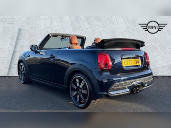 Used MINI Convertible 2022 for sale - 77754100: Photo
