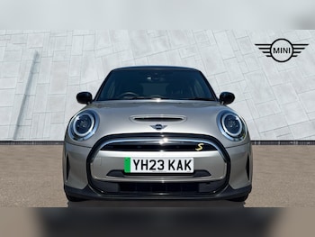 Used MINI Hatch 2023 for sale - 78982556: Photo