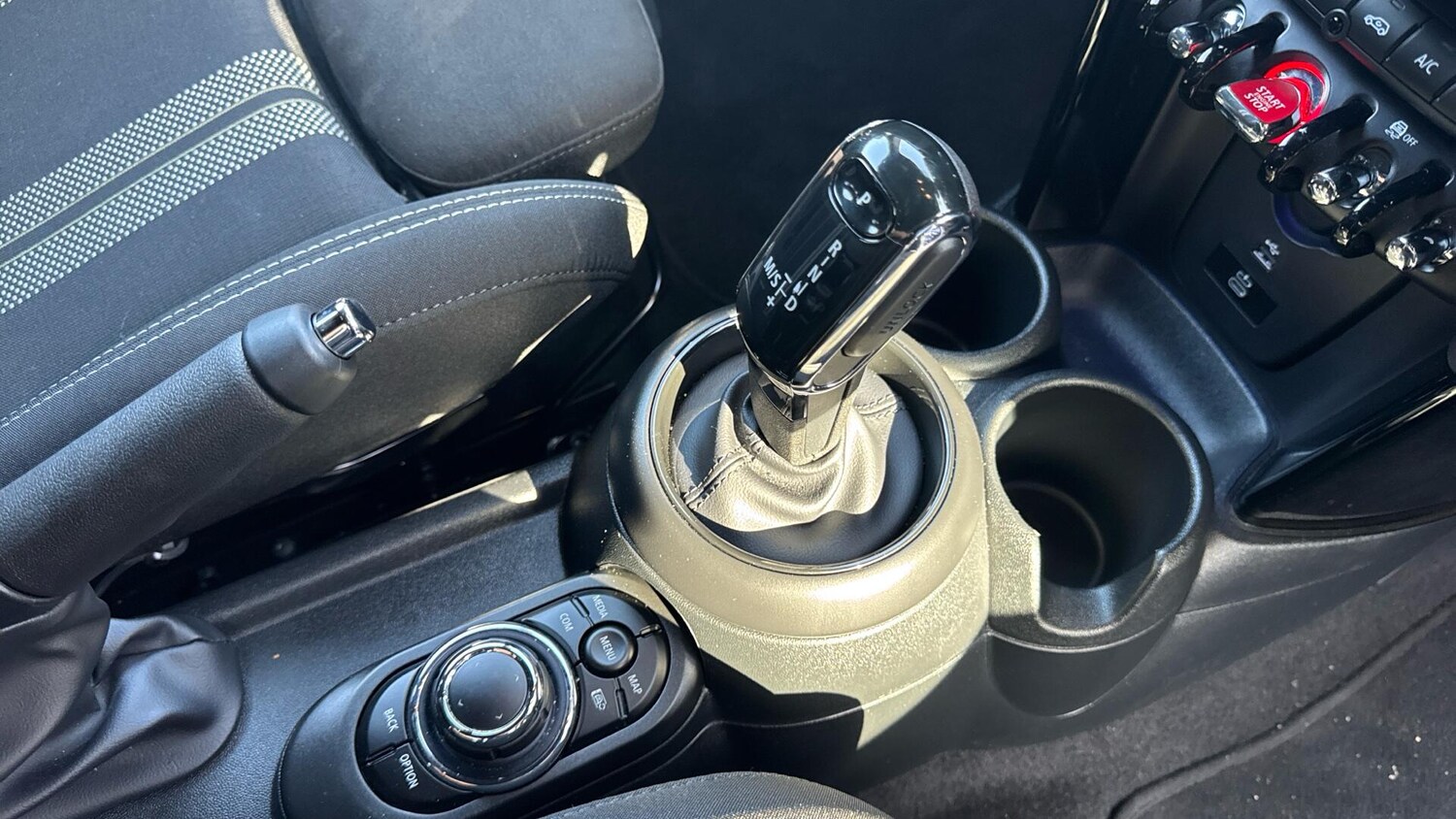 Used MINI Hatch 2023 for sale - 77683759: Photo 10