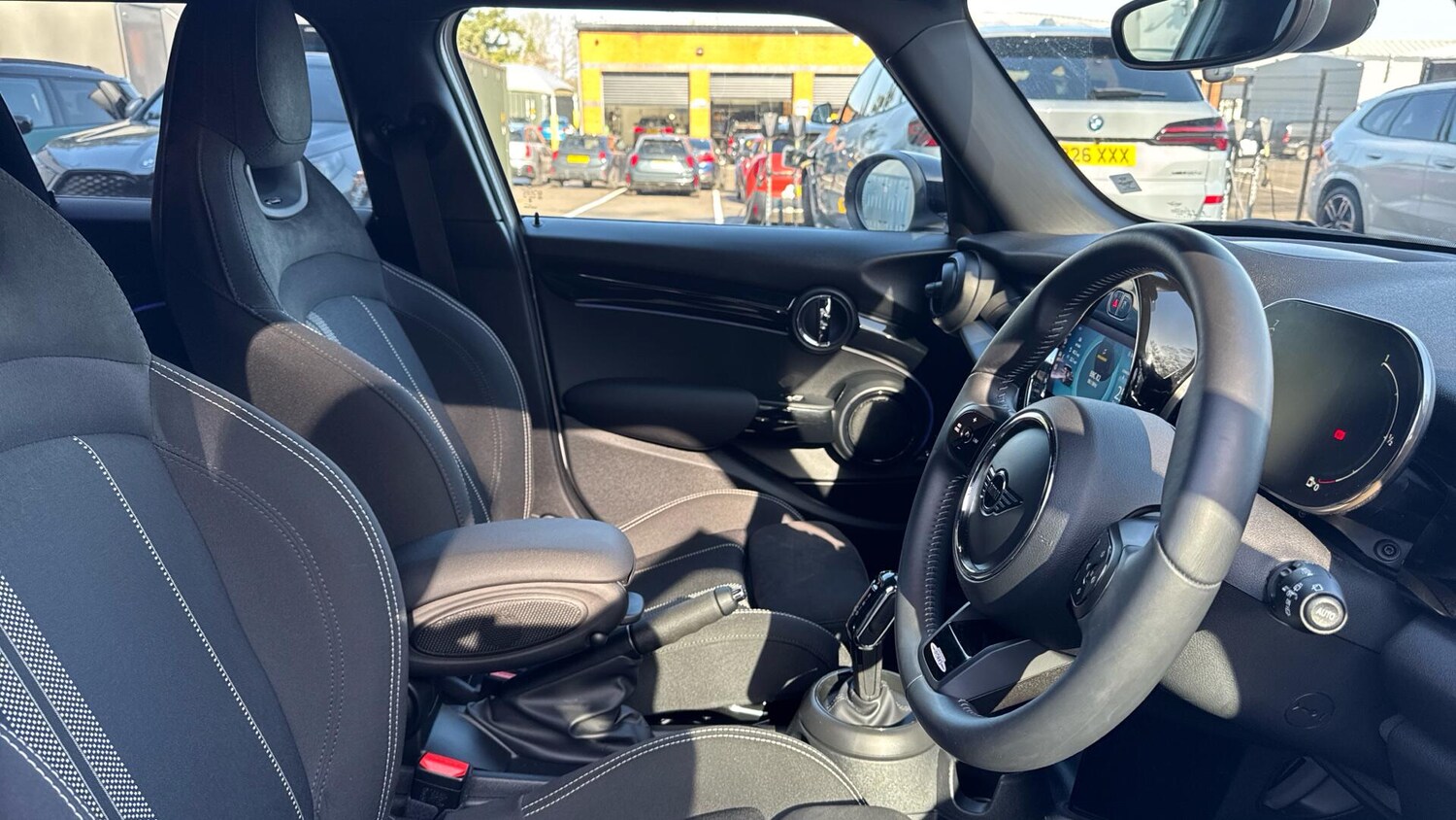 Used MINI Hatch 2023 for sale - 77683759: Photo 12