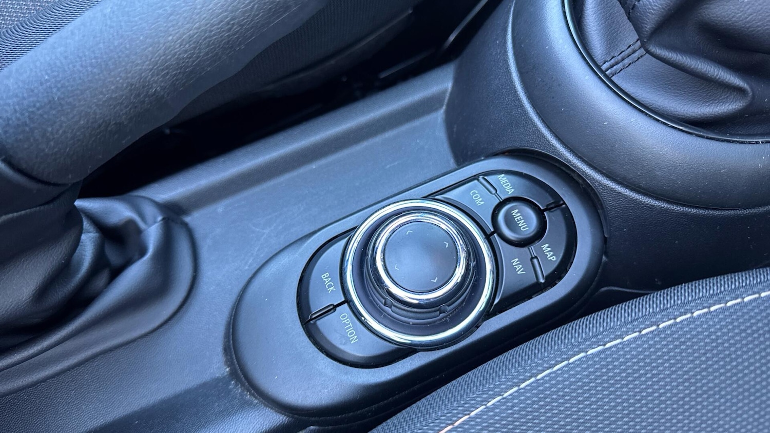 Used MINI Convertible 2021 for sale - 77616878: Photo 19