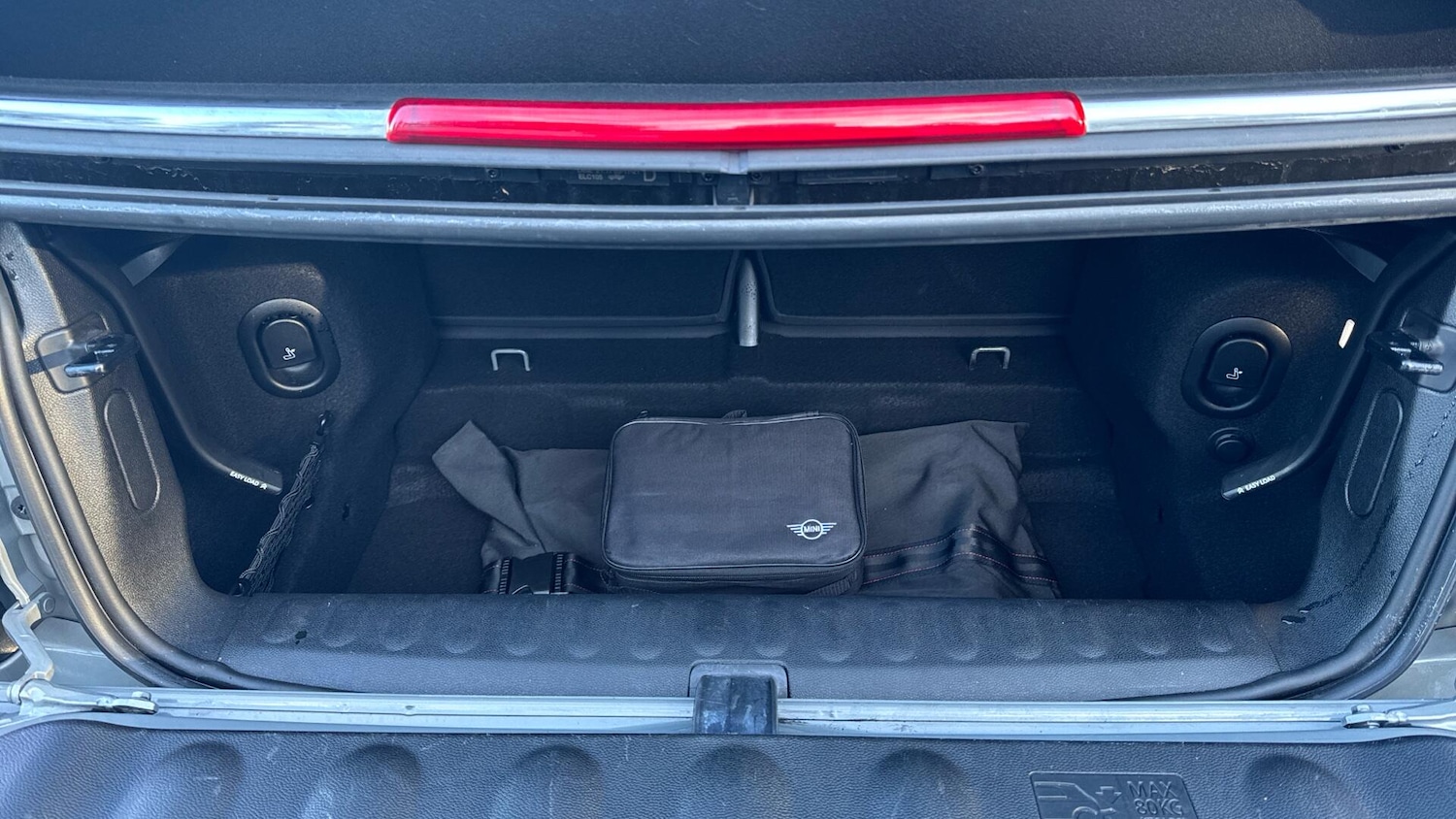 Used MINI Convertible 2021 for sale - 77616878: Photo 26