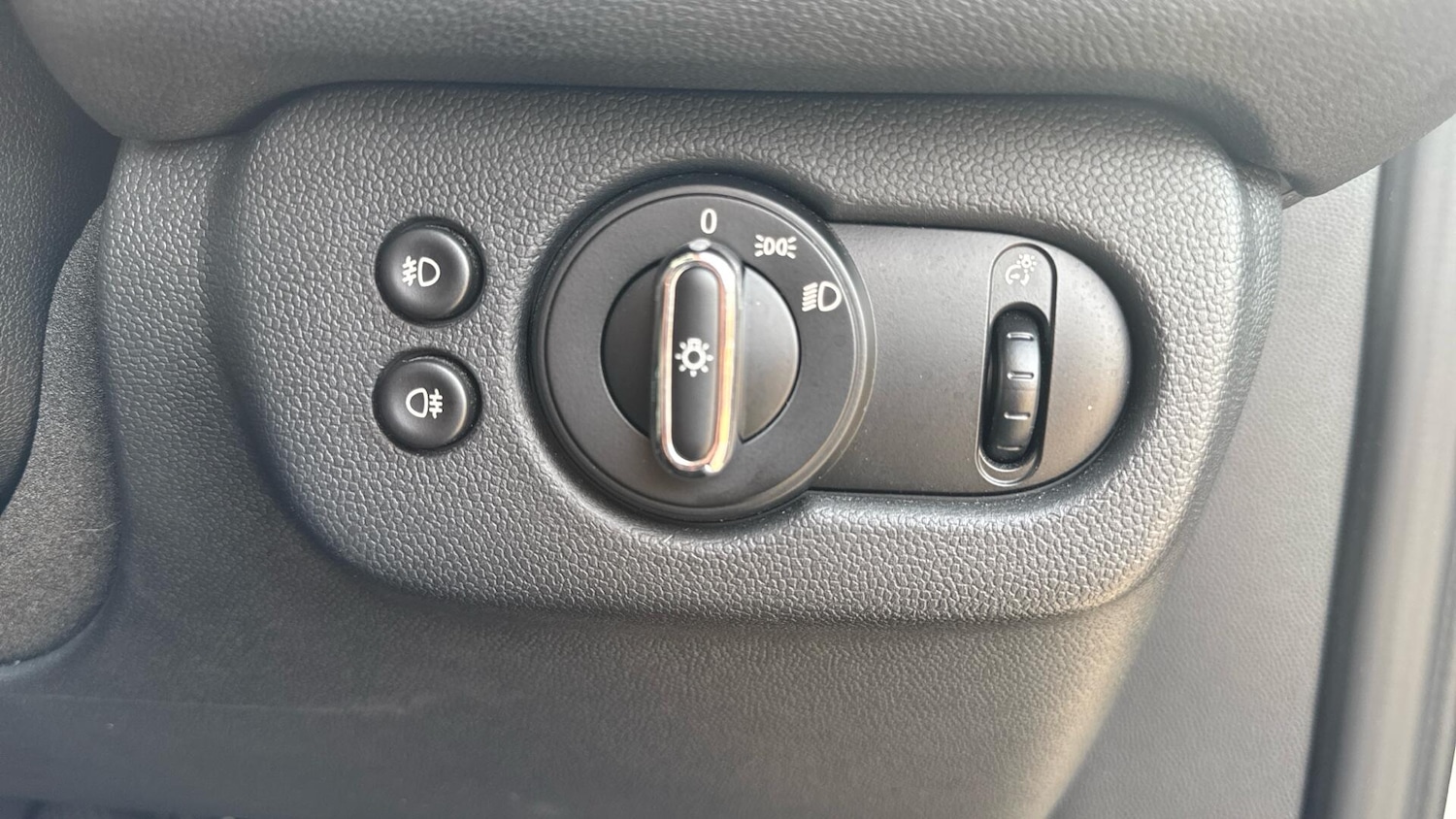 Used MINI Clubman 2018 for sale - 77992880: Photo 23