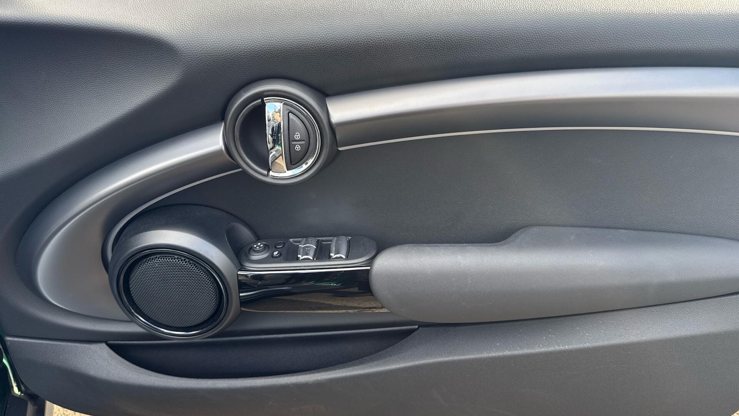 Used MINI Convertible 2022 for sale - 78058897: Photo 21