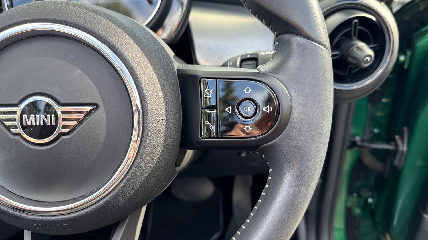 Used MINI Convertible 2022 for sale - 78058897: Photo 31