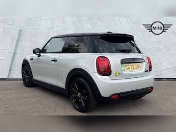 Used MINI Hatch 2022 for sale - 79324480: Photo
