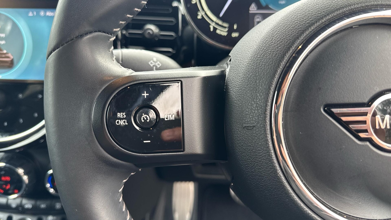 Used MINI Hatch 2023 for sale - 77893010: Photo 19