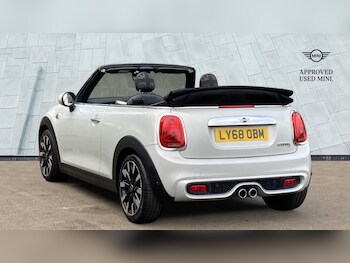 Used MINI Convertible 2018 for sale - 78334943: Photo