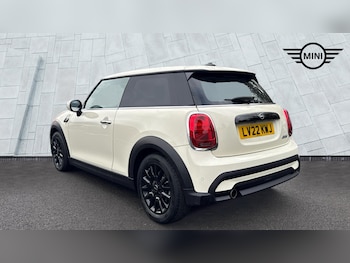 Used MINI Hatch 2022 for sale - 77657680: Photo