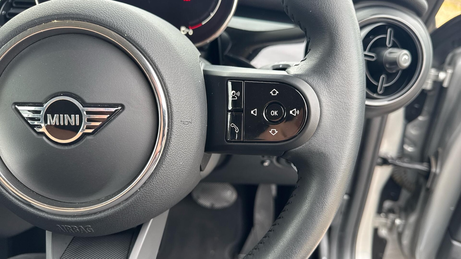 Used MINI Hatch 2023 for sale - 78019307: Photo 30