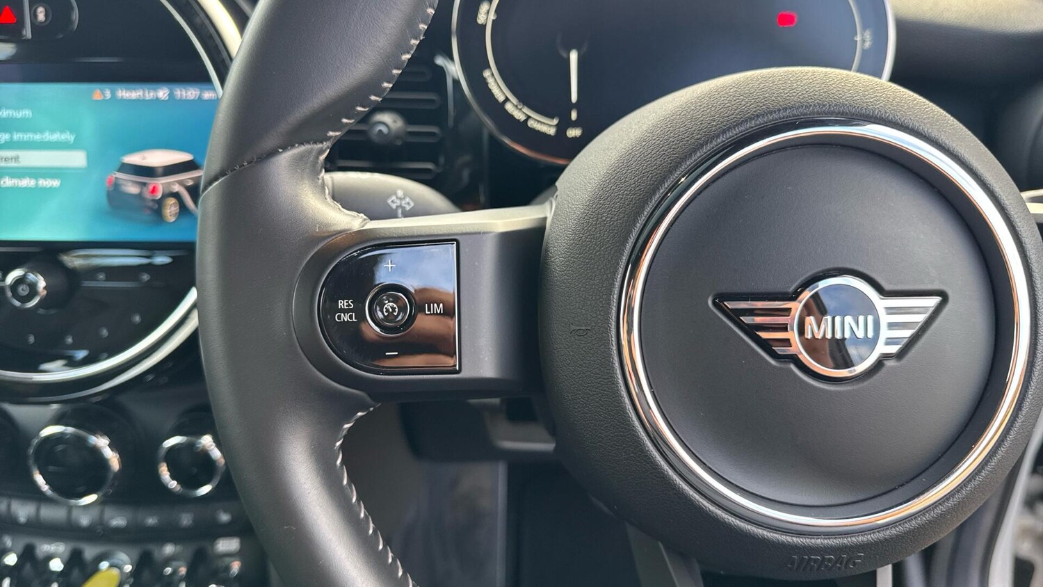 Used MINI Hatch 2021 for sale - 77616880: Photo 39