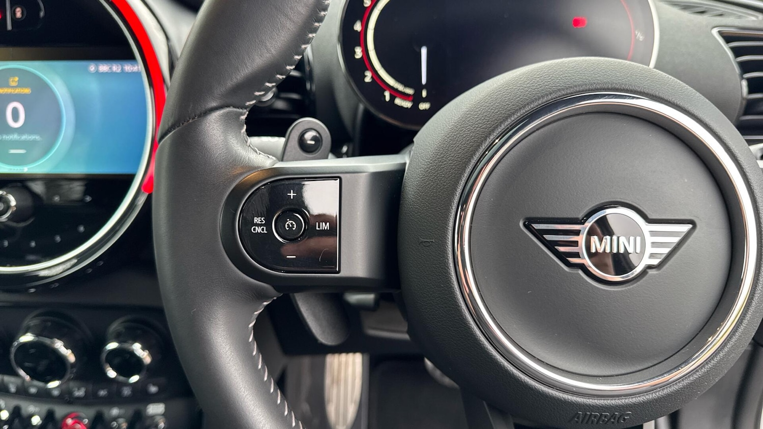 Used MINI Clubman 2023 for sale - 77616882: Photo 39