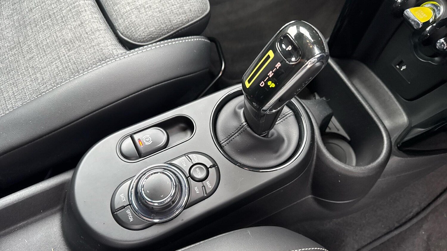 Used MINI Hatch 2022 for sale - 77616867: Photo 11