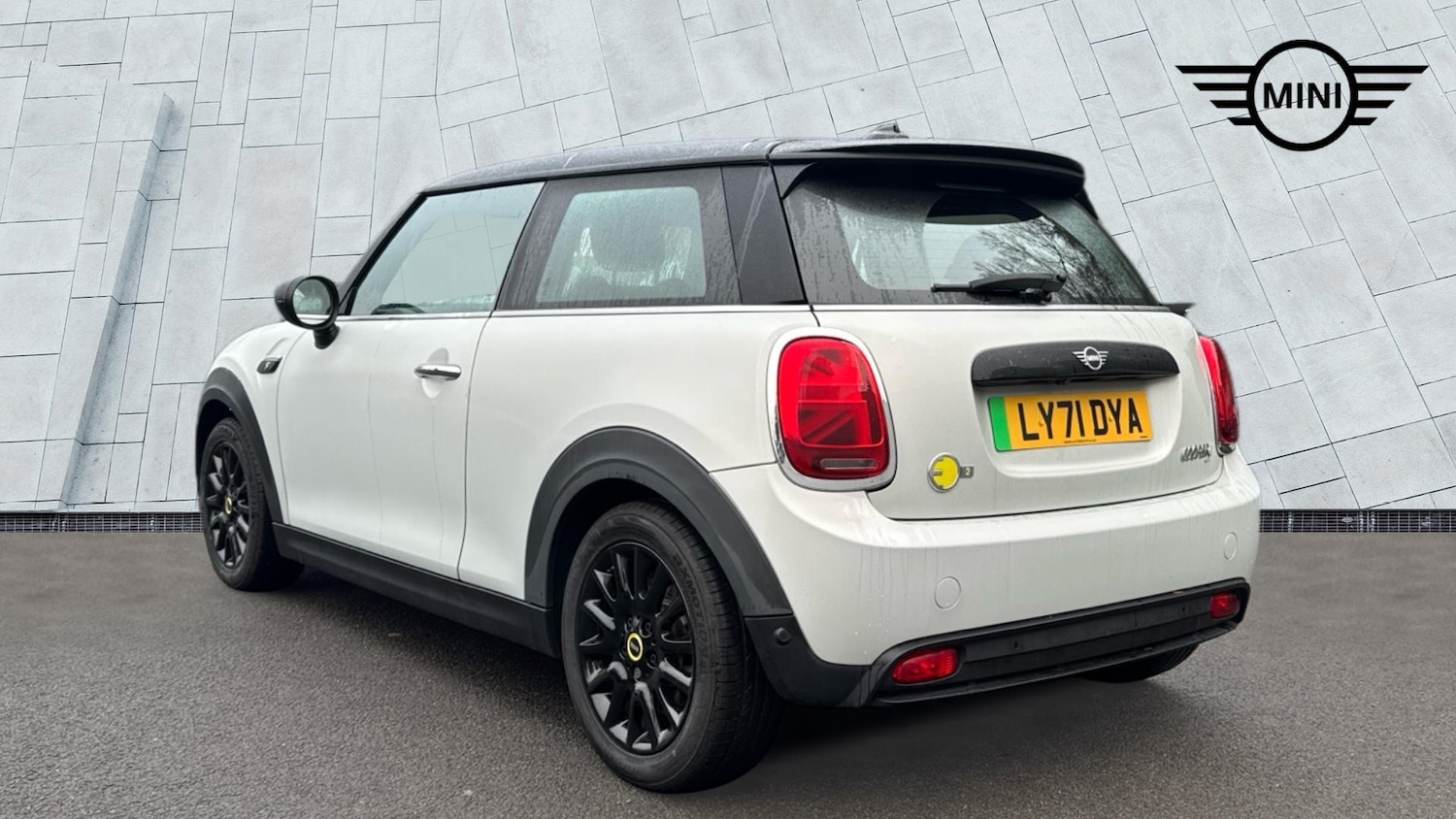 Used MINI Hatch 2022 for sale - 77616867: Photo 3