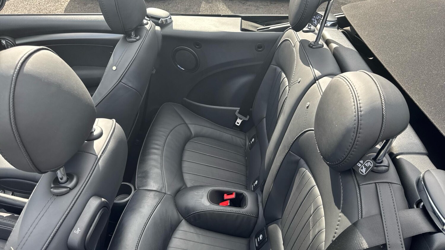 Used MINI Convertible 2022 for sale - 77854182: Photo 15