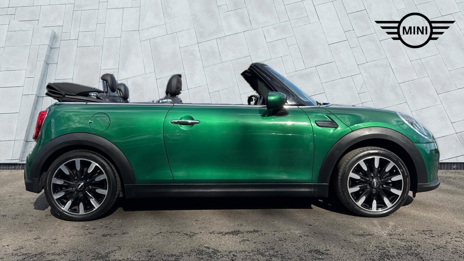 Used MINI Convertible 2022 for sale - 77854182: Photo 6