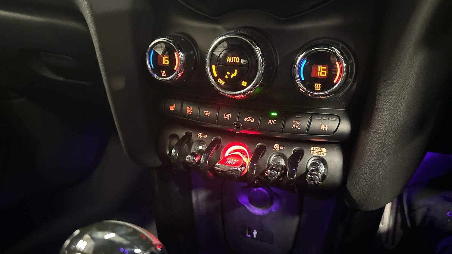 Used MINI Hatch 2018 for sale - 77616863: Photo 21