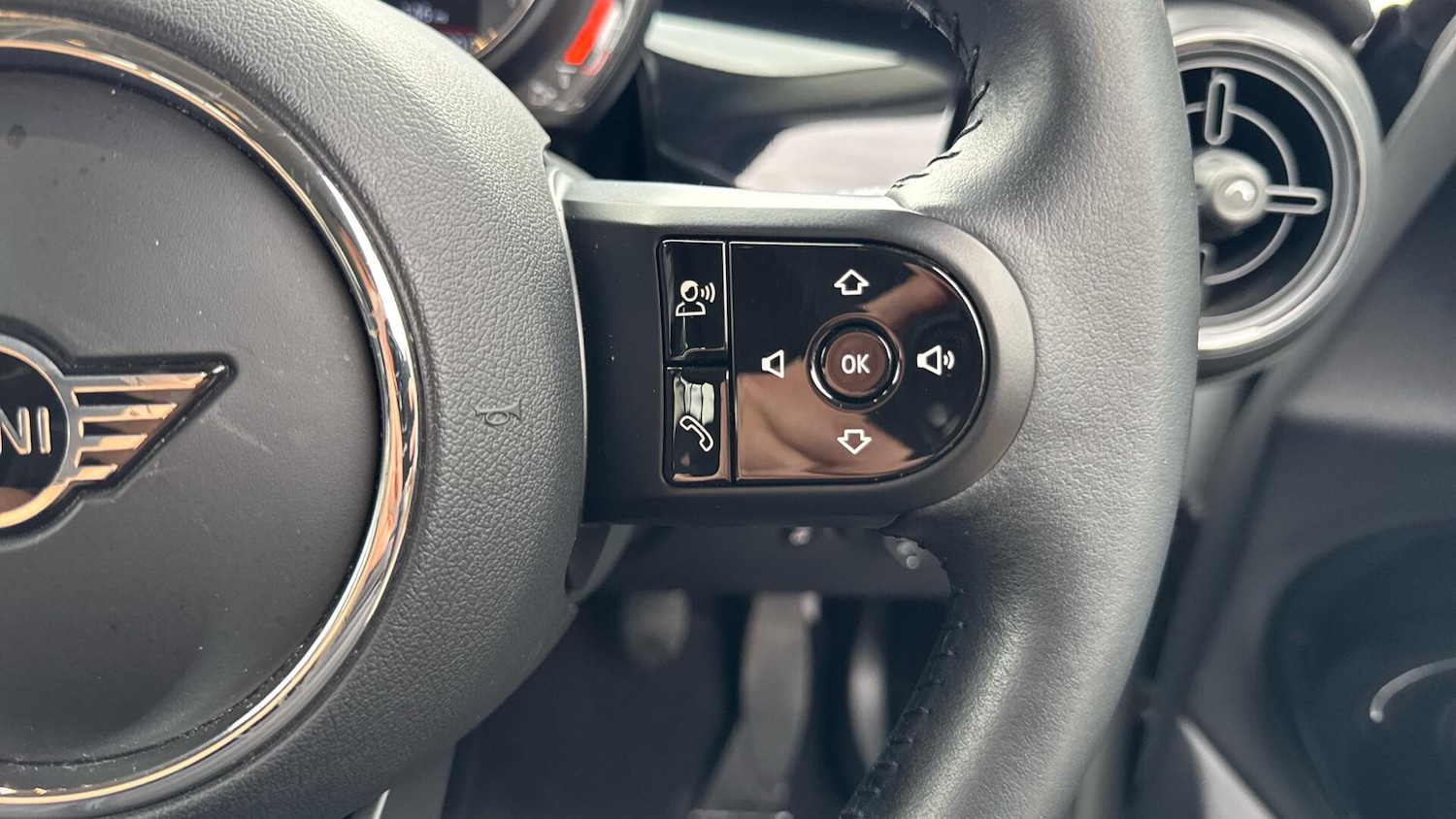 Used MINI Hatch 2022 for sale - 77925256: Photo 16