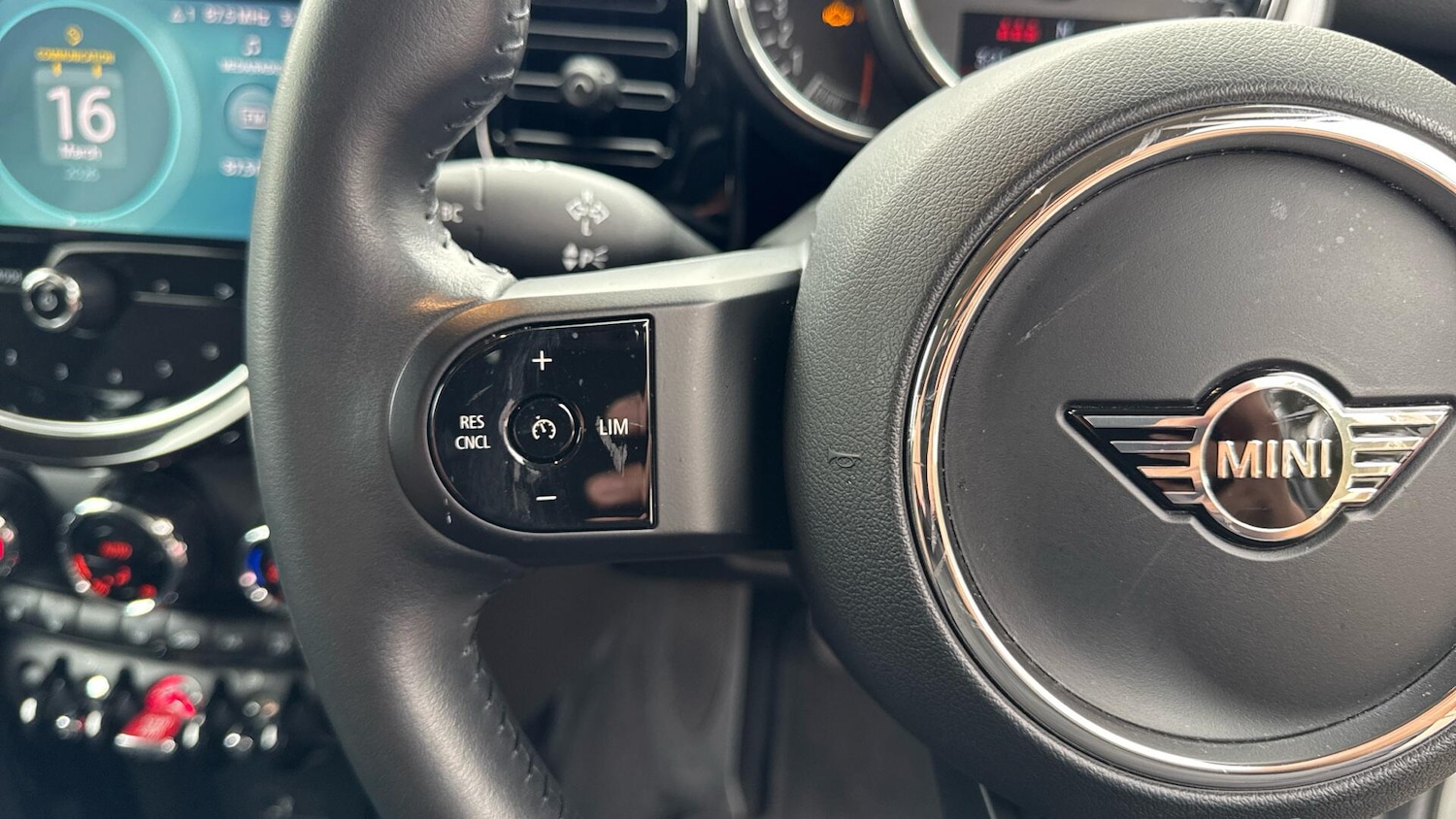 Used MINI Hatch 2022 for sale - 77925256: Photo 34