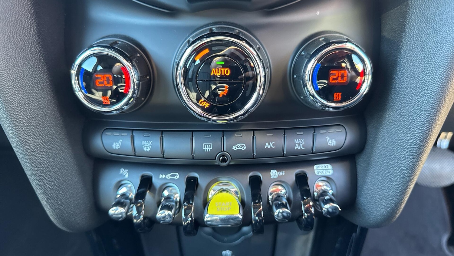 Used MINI Hatch 2023 for sale - 77994337: Photo 19