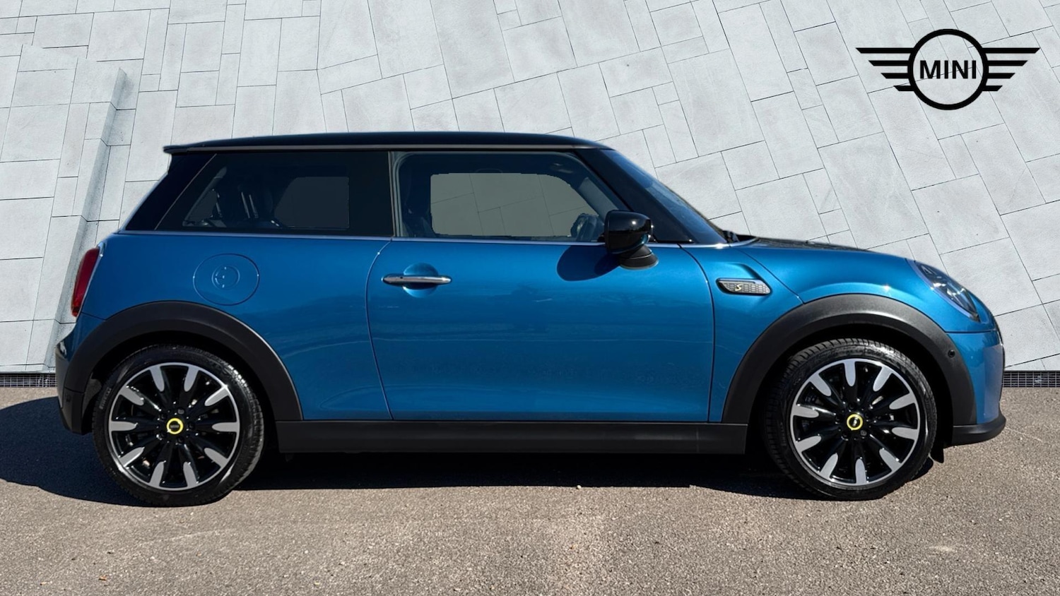 Used MINI Hatch 2023 for sale - 77994337: Photo 6