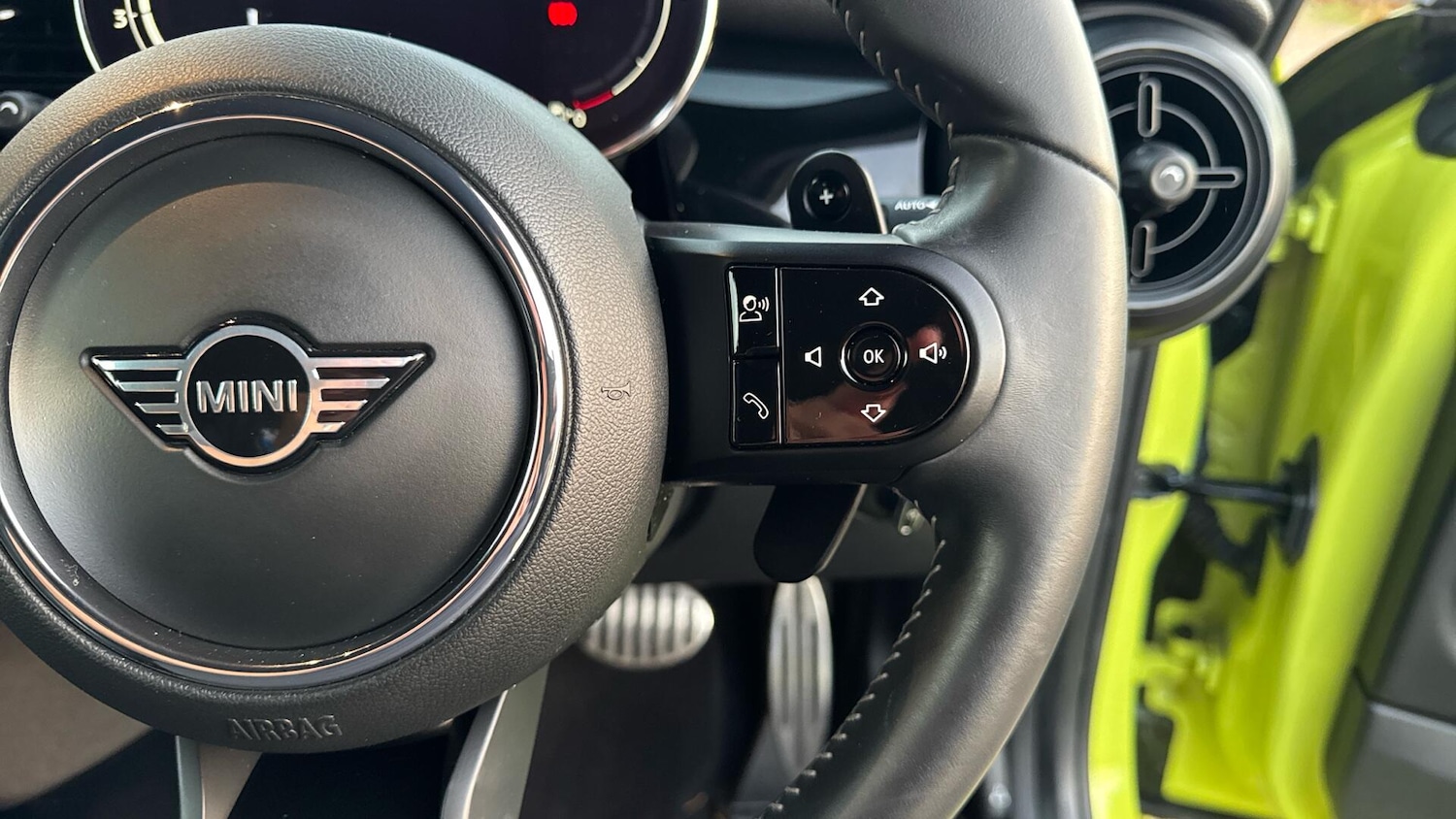 Used MINI Hatch 2023 for sale - 77616874: Photo 41