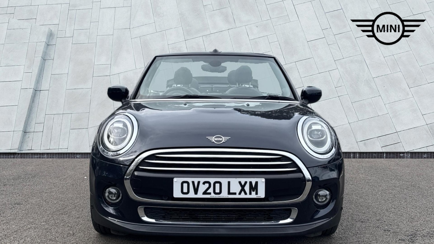 Used MINI Convertible 2020 for sale - 77892970: Photo 2