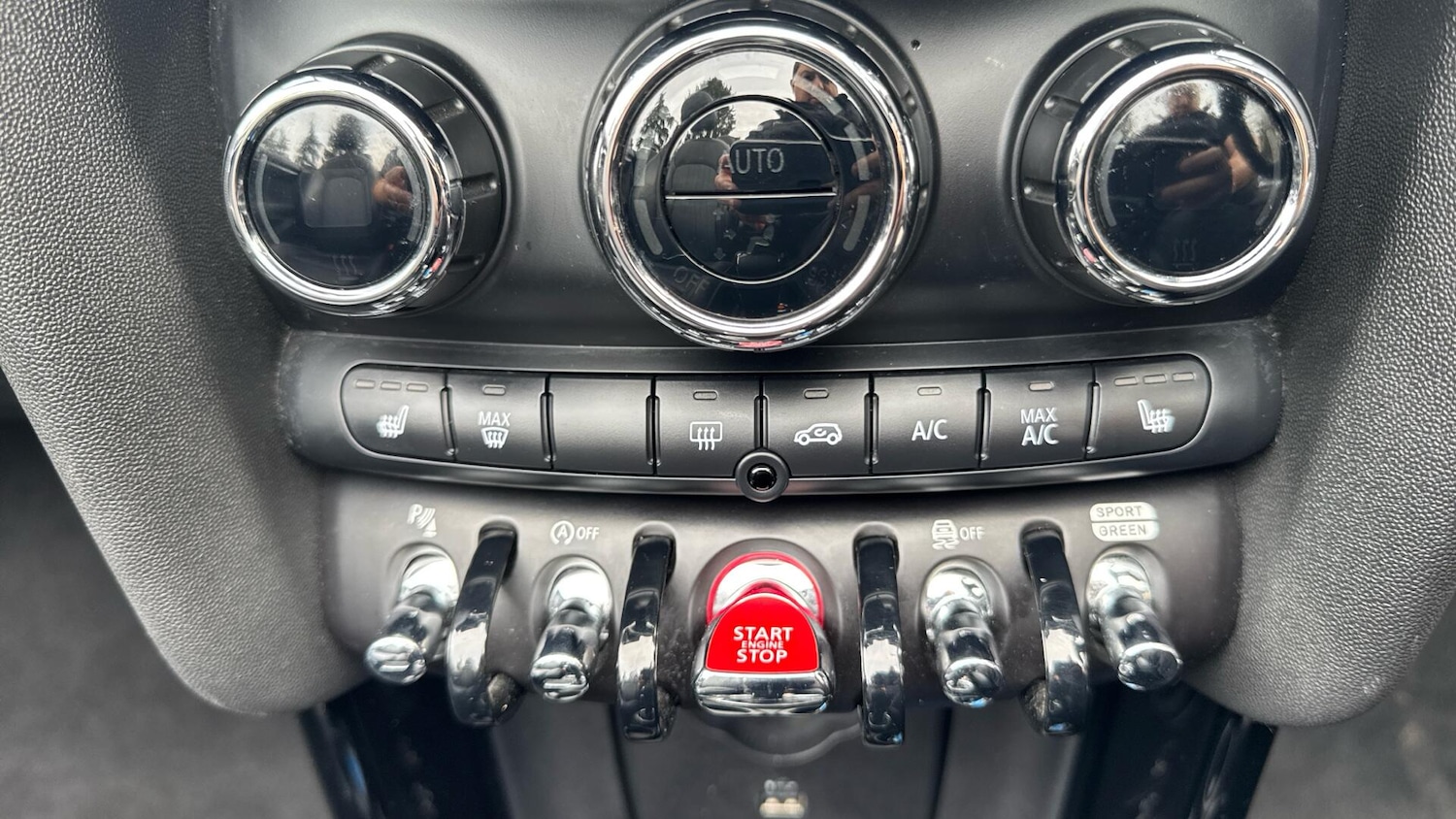 Used MINI Convertible 2020 for sale - 77892970: Photo 21