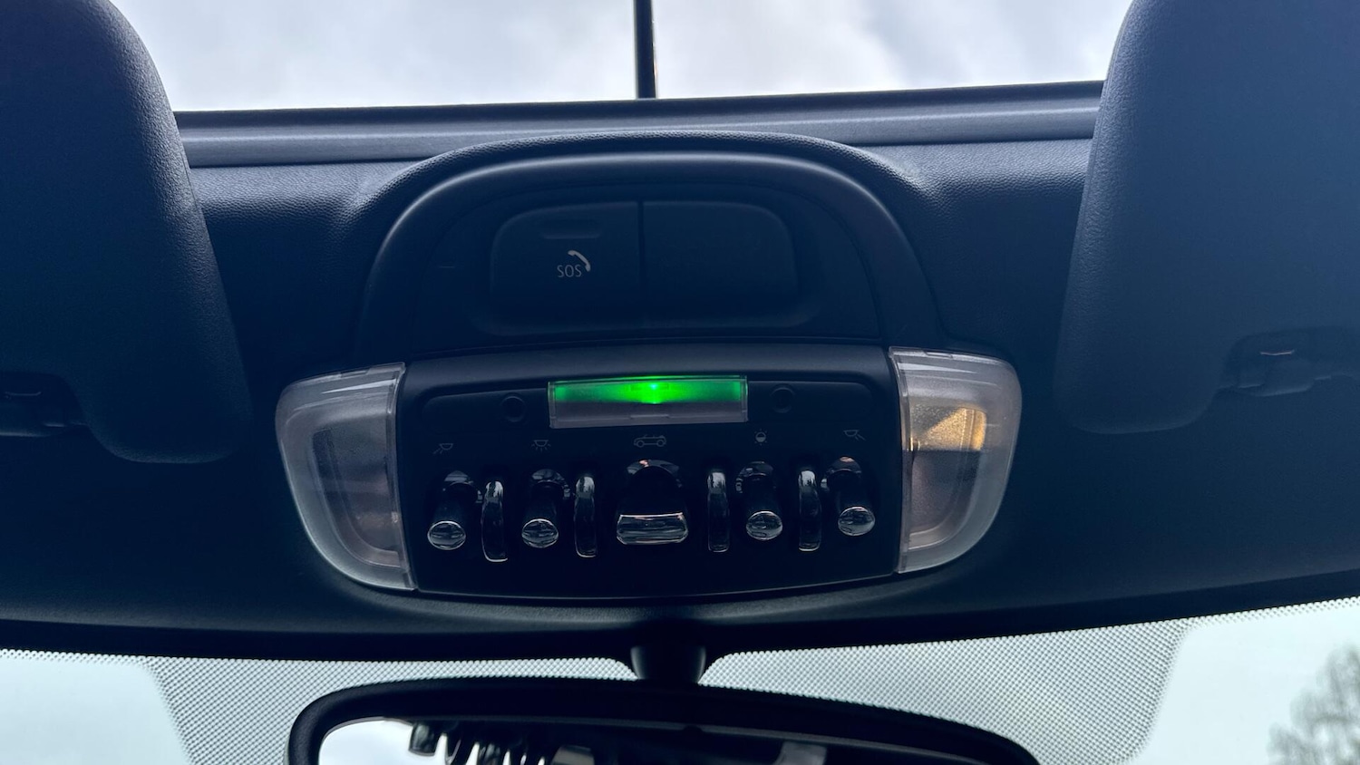 Used MINI Convertible 2020 for sale - 77892970: Photo 41