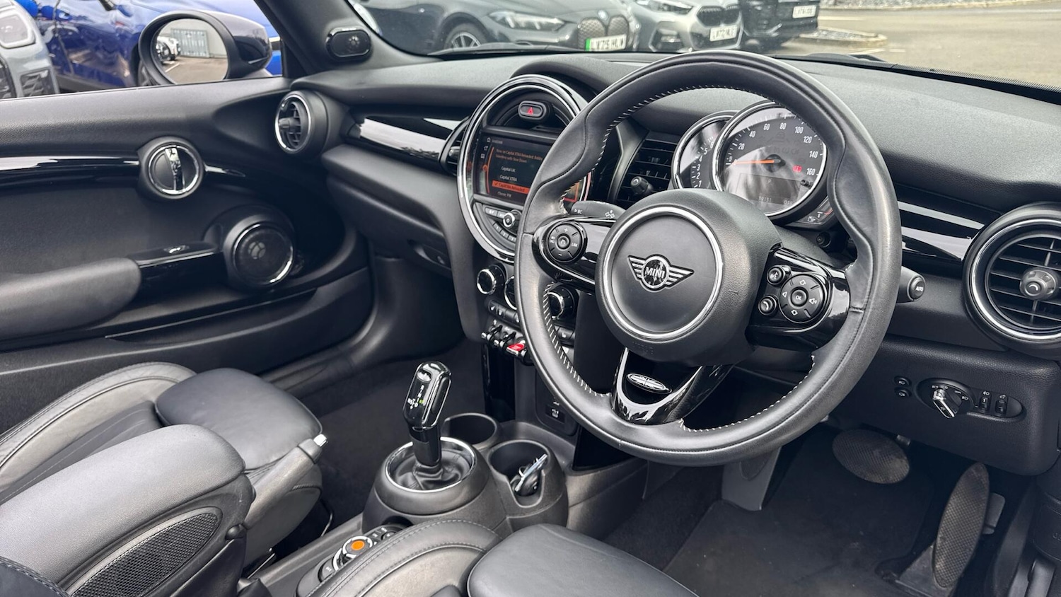 Used MINI Convertible 2020 for sale - 77892970: Photo 9